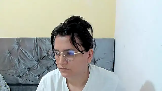 Snapshot of MARILYN_GARCIA chatting on 01/30/25, 04:45 MARILYN GARCIA online show from 01/30/25, 04:45