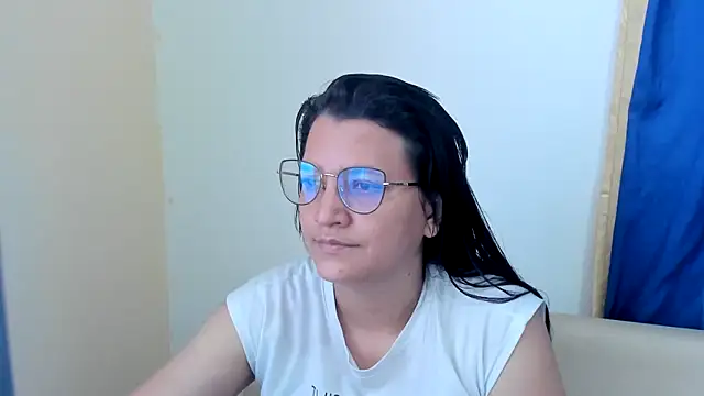 Snapshot of MARILYN_GARCIA chatting on 02/10/25, 04:47 MARILYN GARCIA online show from 02/10/25, 04:47