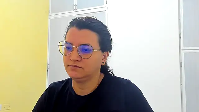 Snapshot of MARILYN_GARCIA chatting on 03/22/25, 01:30 MARILYN GARCIA online show from 03/22/25, 01:30