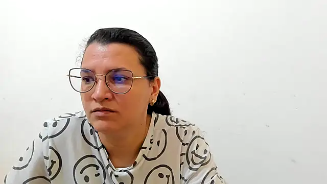 Snapshot of MARILYN_GARCIA chatting on 10/29/25, 02:08 MARILYN GARCIA online show from 10/29/25, 02:08