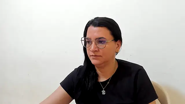 Snapshot of MARILYN_GARCIA chatting on 11/01/25, 03:14 MARILYN GARCIA online show from 11/01/25, 03:14