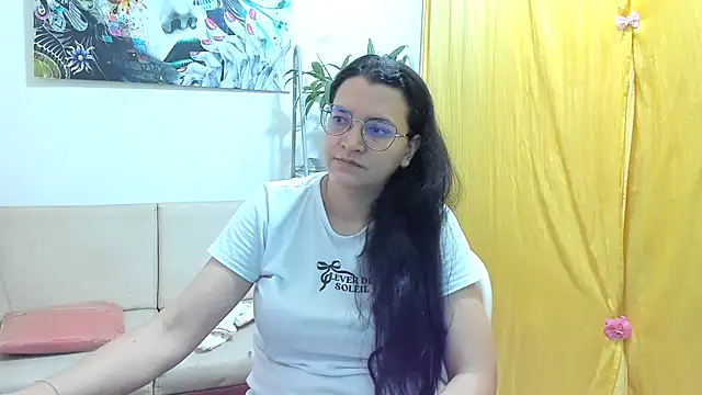 MARILYN GARCIA online show from 07/04/26, 10:05