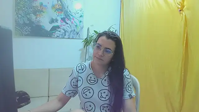 MARILYN GARCIA online show from 07/10/26, 09:28