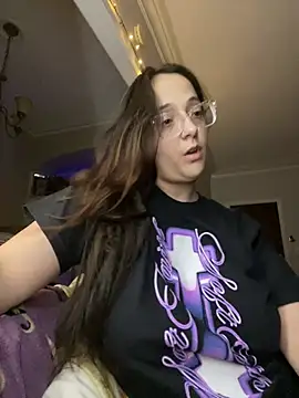 Pretty Little Kittyxx online show from 08/07/26, 12:01