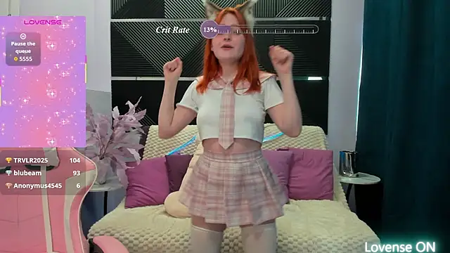 VulpesLux online show from 08/09/26, 03:23