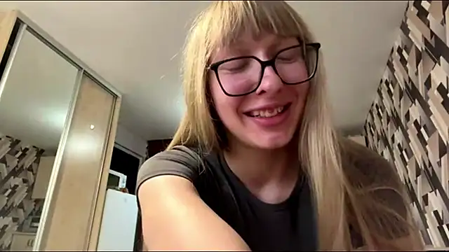 GoldenFrames online show from 08/07/26, 04:09
