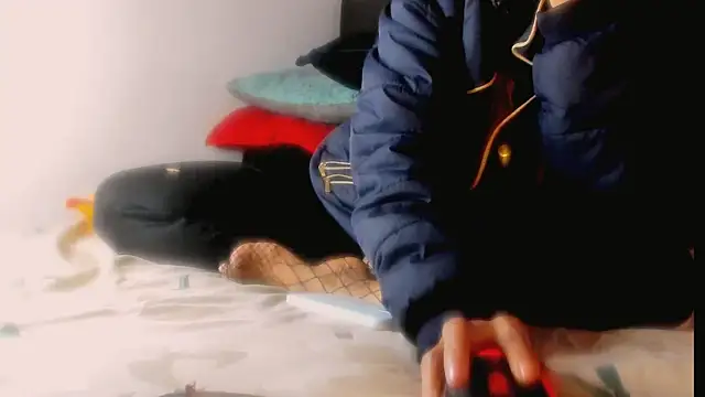  thamara25 online show from 02/25/25, 12:03