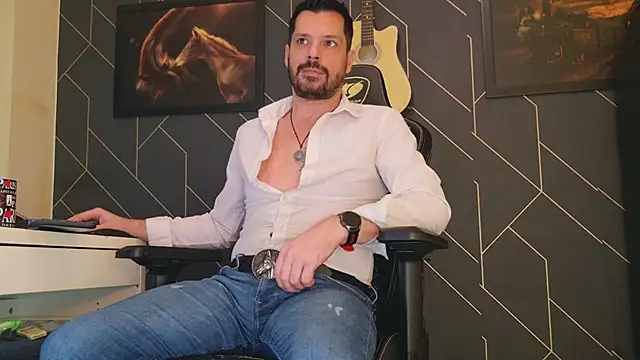 ChrisKox online show from 02/03/25, 12:36