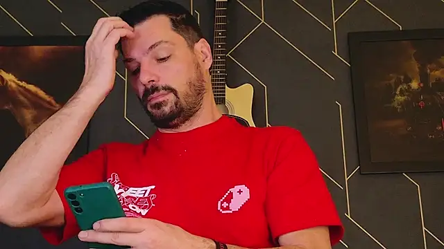 ChrisKox online show from 02/04/25, 01:48