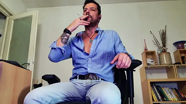 ChrisKox online show from 04/17/26, 02:25