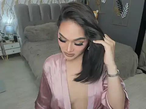 LegendaryNicole online show from 09/29/25, 08:24