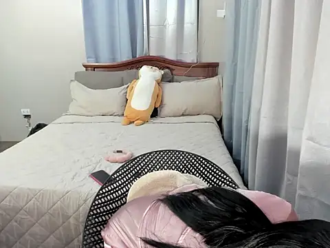 LegendaryNicole online show from 03/04/26, 09:59