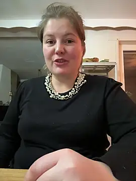 BootyLola online show from 12/17/24, 05:58