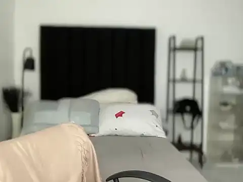 your bianca69 online show from 03/06/25, 11:31