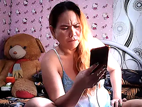 lovely-asian online show from 03/19/25, 03:20