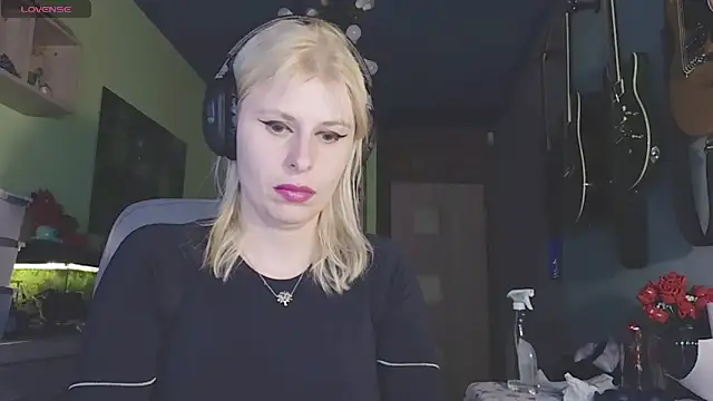 karmija online show from 03/06/25, 06:37