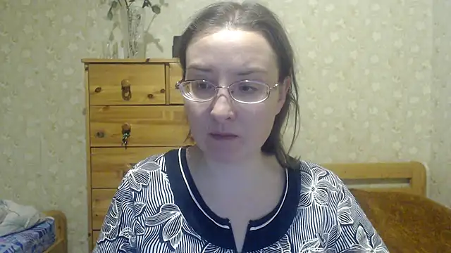 Snapshot of Smart_Rose chatting on 02/05/25, 09:40 Smart Rose online show from 02/05/25, 09:40