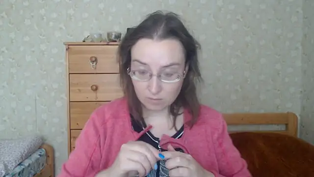 Snapshot of Smart_Rose chatting on 03/07/25, 12:56 Smart Rose online show from 03/07/25, 12:56