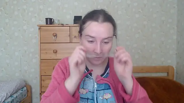 Snapshot of Smart_Rose chatting on 03/14/25, 10:39 Smart Rose online show from 03/14/25, 10:39