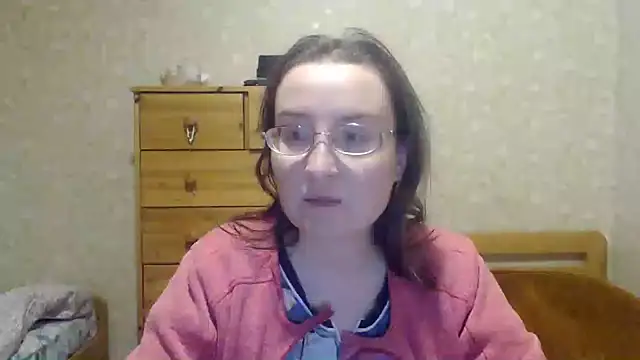 Snapshot of Smart_Rose chatting on 03/15/25, 10:44 Smart Rose online show from 03/15/25, 10:44