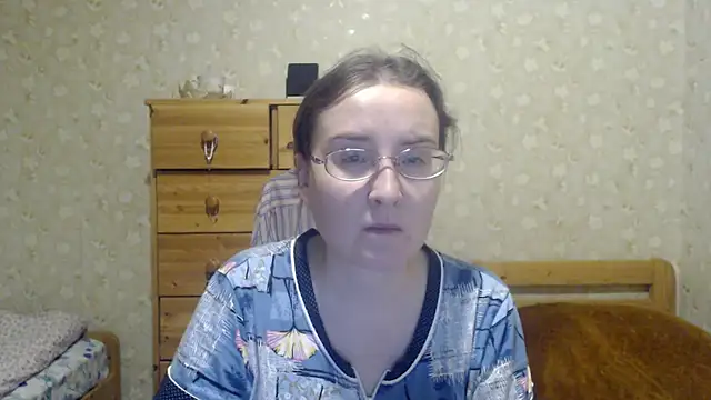 Snapshot of Smart_Rose chatting on 03/16/25, 08:11 Smart Rose online show from 03/16/25, 08:11