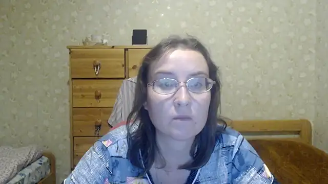 Snapshot of Smart_Rose chatting on 03/16/25, 11:14 Smart Rose online show from 03/16/25, 11:14