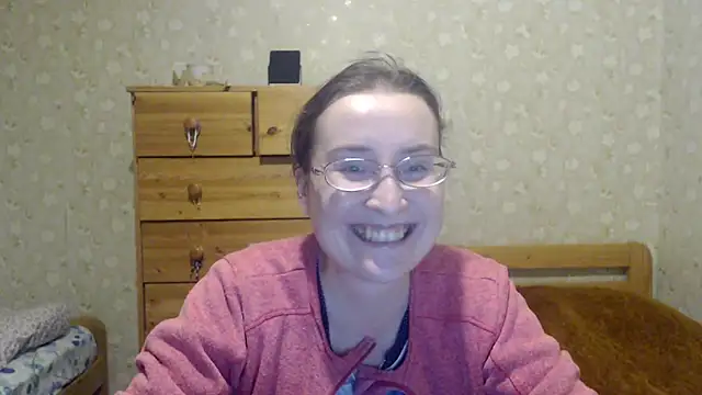 Snapshot of Smart_Rose chatting on 03/17/25, 04:54 Smart Rose online show from 03/17/25, 04:54