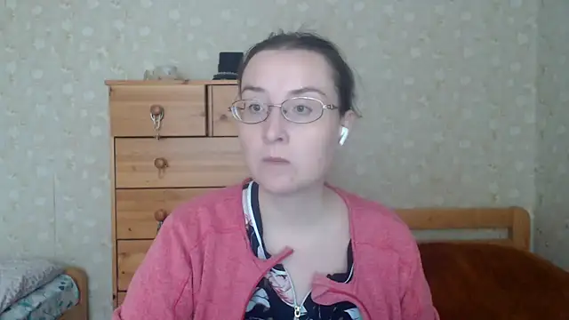 Snapshot of Smart_Rose chatting on 03/21/25, 01:56 Smart Rose online show from 03/21/25, 01:56