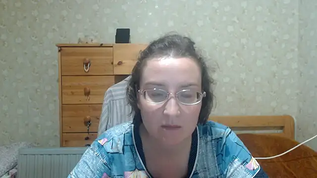 Snapshot of Smart_Rose chatting on 09/21/25, 10:11 Smart Rose online show from 09/21/25, 10:11