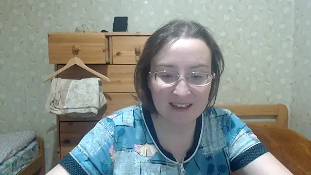 Snapshot of Smart_Rose chatting on 11/27/25, 05:04 Smart Rose online show from 11/27/25, 05:04