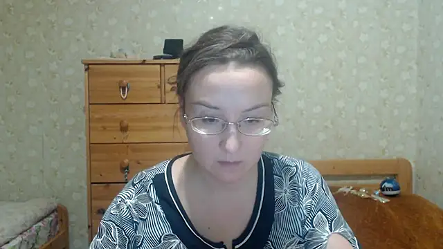 Snapshot of Smart_Rose chatting on 01/11/26, 06:02 Smart Rose online show from 01/11/26, 06:02