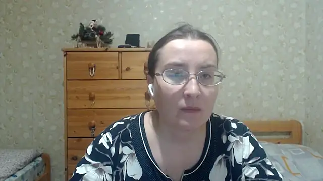 Snapshot of Smart_Rose chatting on 01/17/26, 08:56 Smart Rose online show from 01/17/26, 08:56