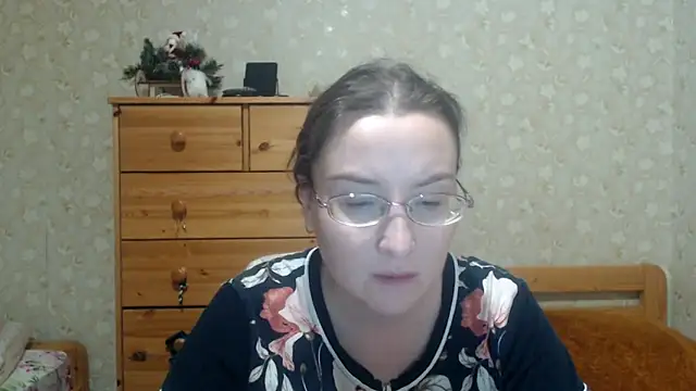 Snapshot of Smart_Rose chatting on 02/10/26, 06:45 Smart Rose online show from 02/10/26, 06:45