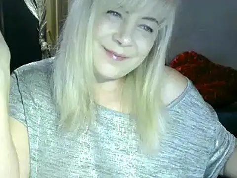 Snapshot of AgoniA7 chatting on 01/09/25, 04:19 AgoniA7 online show from 01/09/25, 04:19