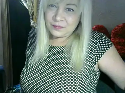 Snapshot of AgoniA7 chatting on 02/19/25, 04:01 AgoniA7 online show from 02/19/25, 04:01