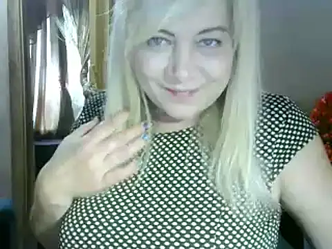 Snapshot of AgoniA7 chatting on 03/01/25, 07:08 AgoniA7 online show from 03/01/25, 07:08