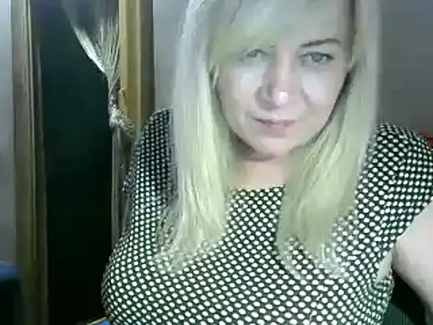 Snapshot of AgoniA7 chatting on 03/02/25, 05:58 AgoniA7 online show from 03/02/25, 05:58