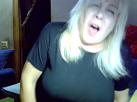 AgoniA7 online show from 05/28/26, 06:49