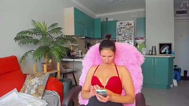 ChristinaGlory online show from 02/10/25, 09:58