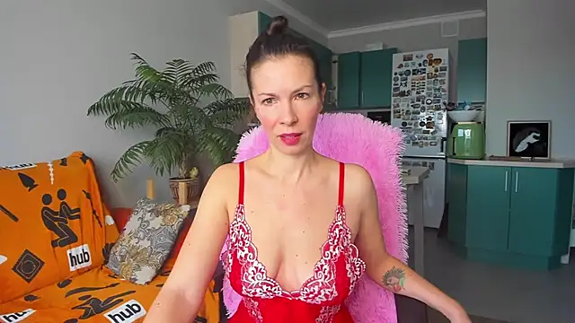 ChristinaGlory online show from 03/07/25, 06:46