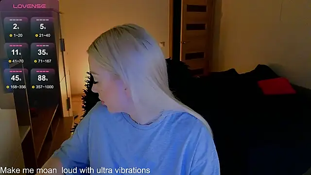 Snapshot of MilanaOmg chatting on 03/05/25, 09:37 MilanaOmg online show from 03/05/25, 09:37