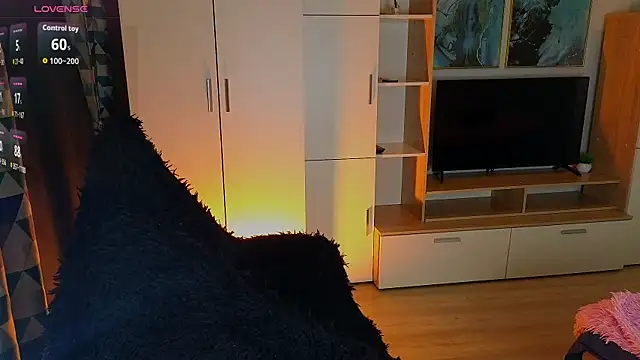 MilanaOmg online show from 04/01/26, 07:00