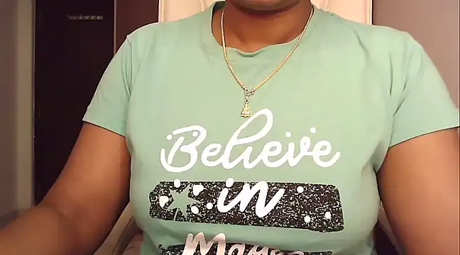 Spandana Sweety online show from 12/25/24, 09:45