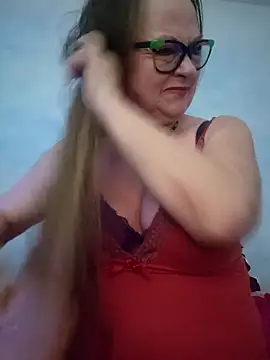 Snapshot of MucMilf59 chatting on 02/11/26, 04:39 MucMilf59 online show from 02/11/26, 04:39