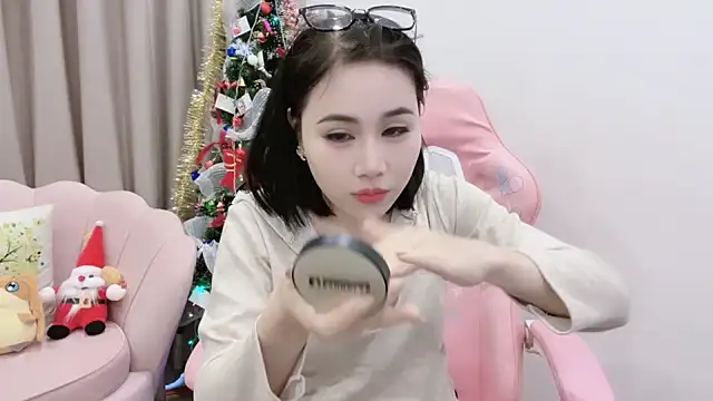 Meilian2021 online show from 12/20/24, 04:20