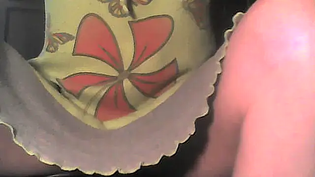 Snapshot of nastena70 chatting on 10/22/25, 02:01 nastena70 online show from 10/22/25, 02:01