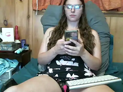 katie kitten38 online show from 09/09/25, 02:49