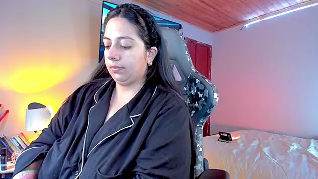 coraline latin online show from 01/24/25, 09:15