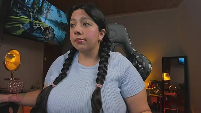 coraline latin online show from 02/13/25, 12:02