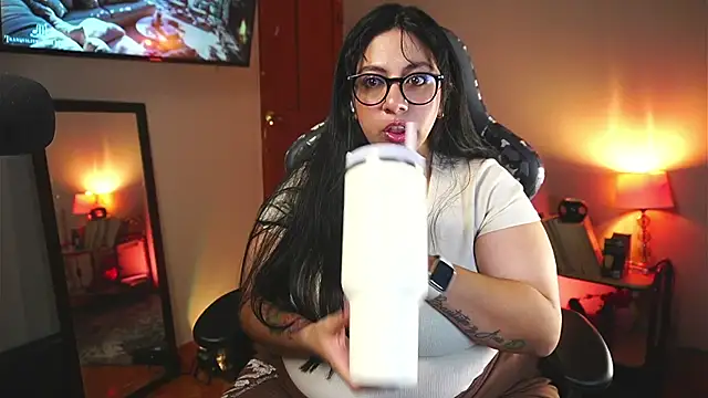 coraline latin online show from 01/09/26, 11:28